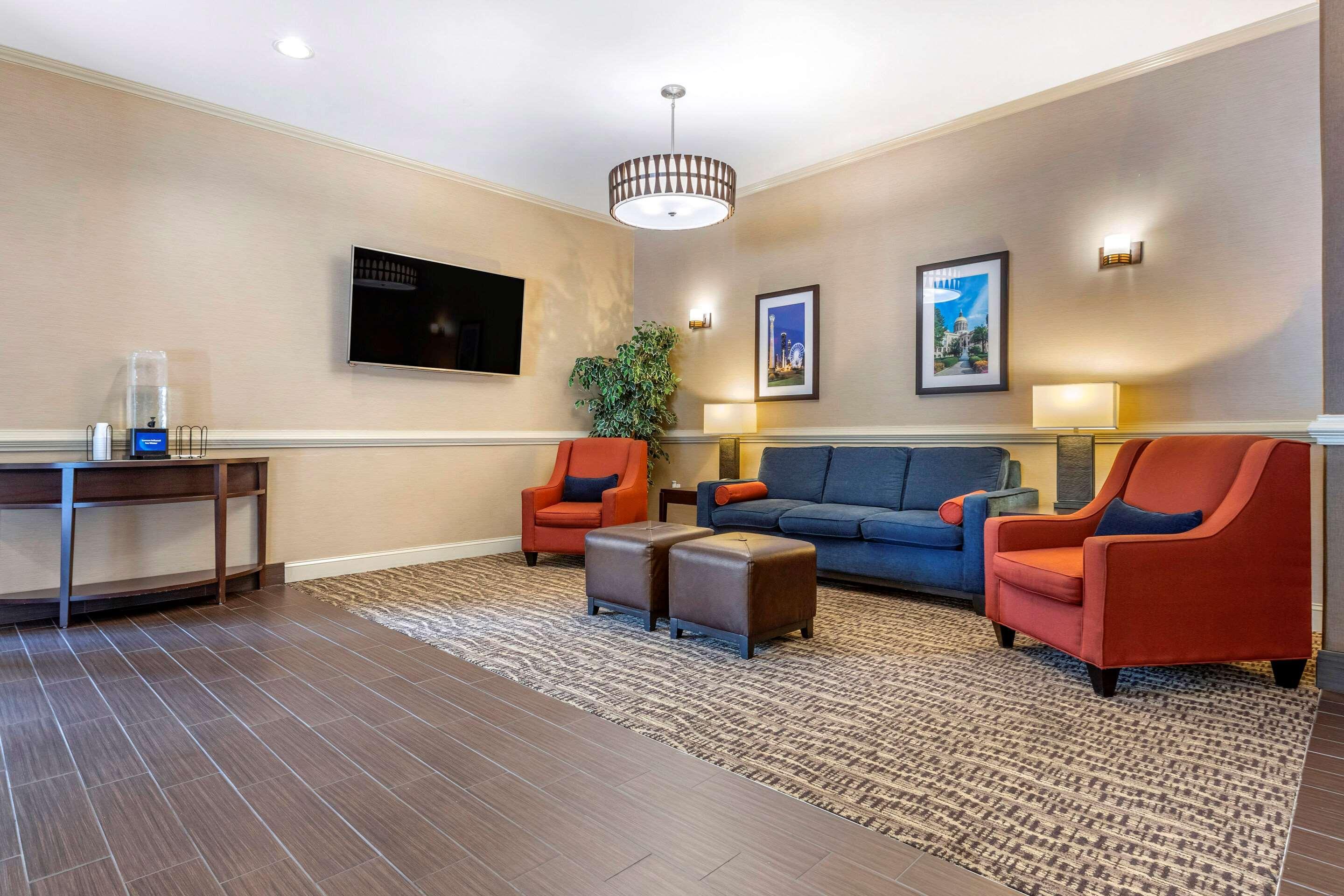 Comfort Inn & Suites Villa Rica Εξωτερικό φωτογραφία