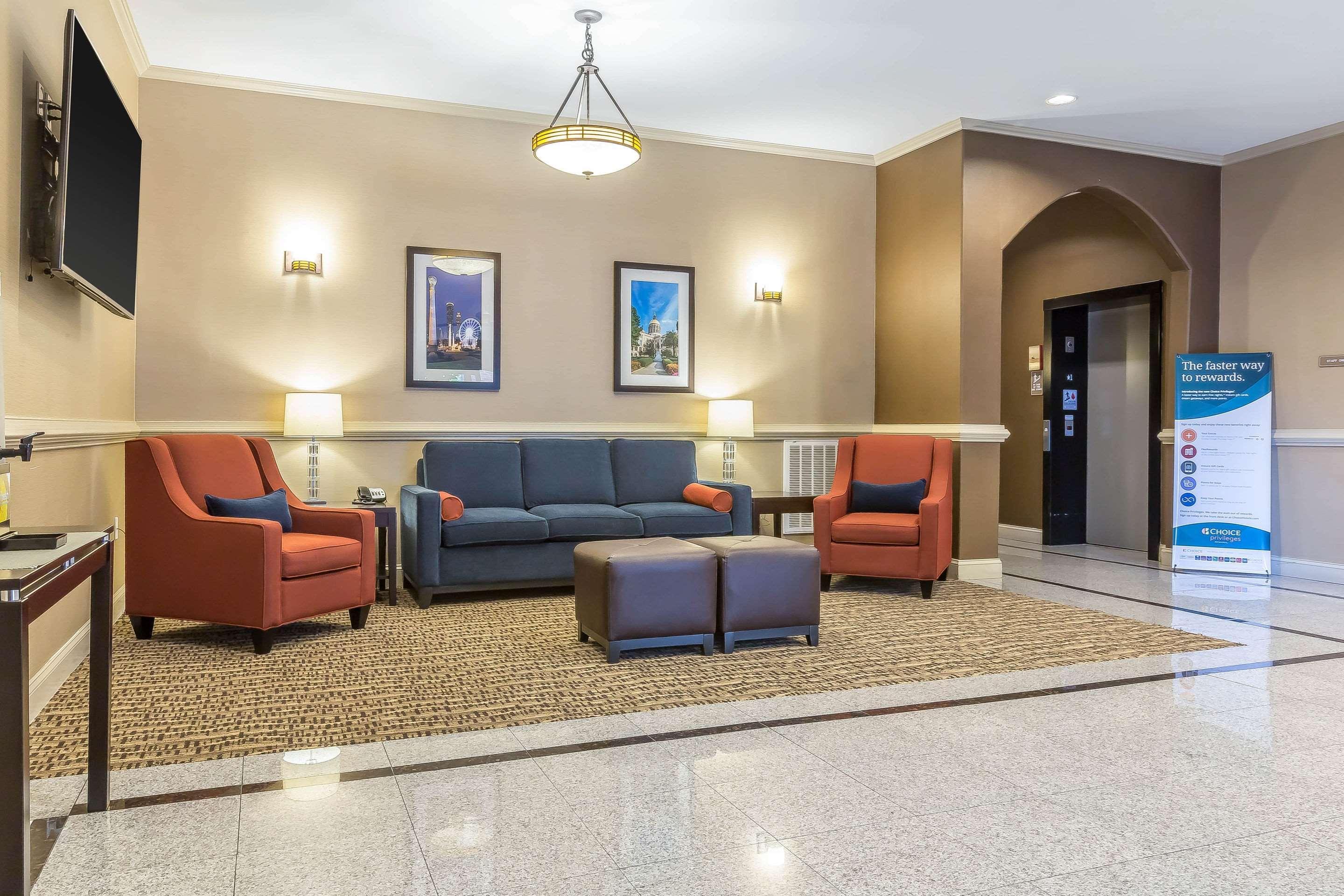 Comfort Inn & Suites Villa Rica Εξωτερικό φωτογραφία