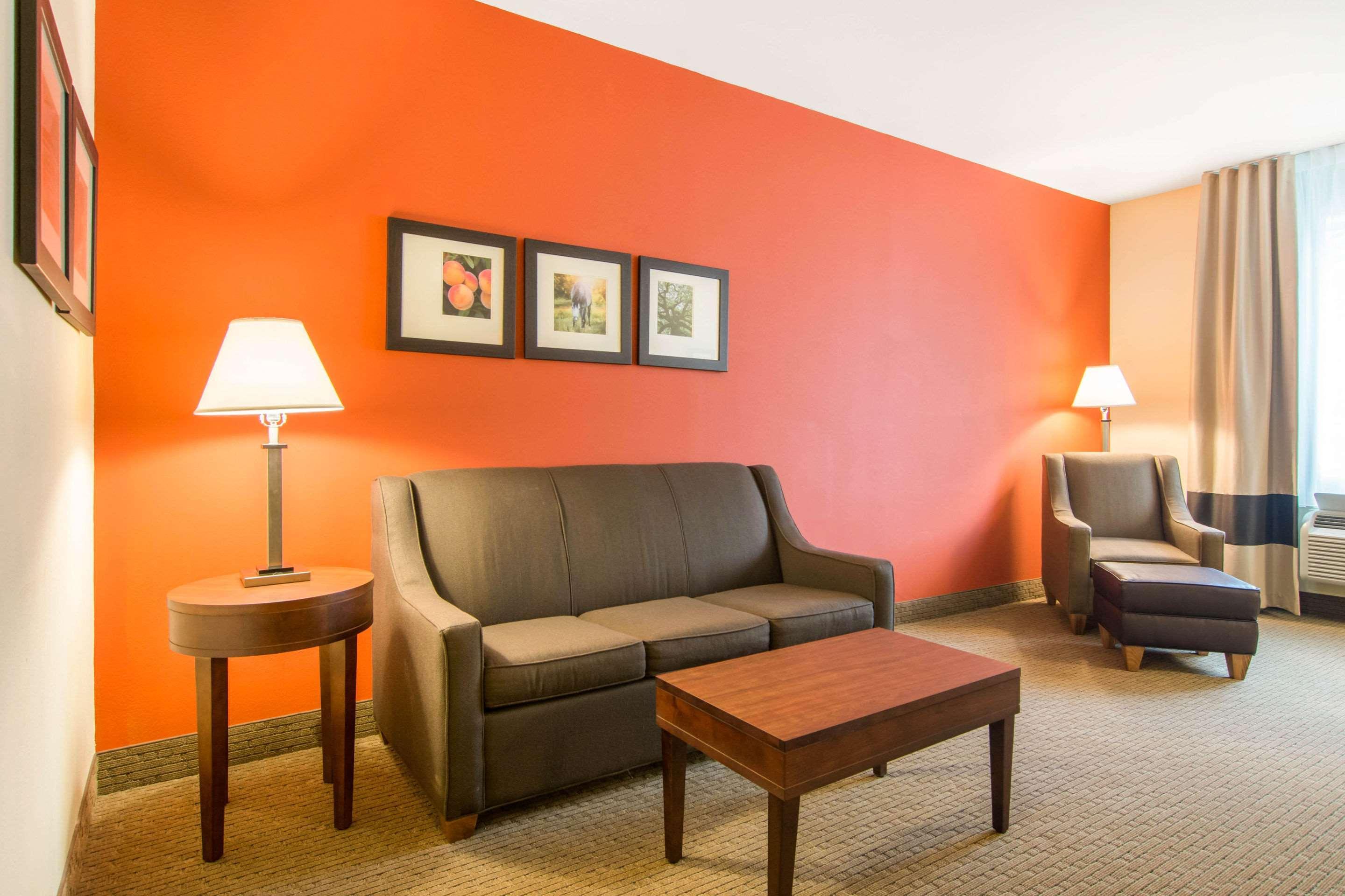 Comfort Inn & Suites Villa Rica Εξωτερικό φωτογραφία